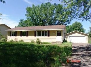 13065 Valley Forge Ln N, Champlin, MN 55316