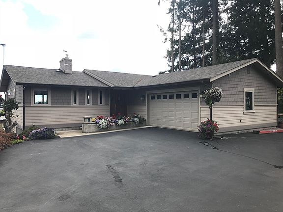 3rd image of 6921 Stanich Ave