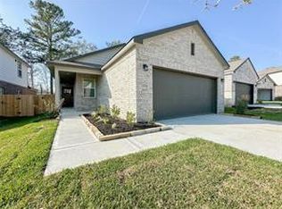 52 Valiant Ridge Trl, Magnolia, TX 77354