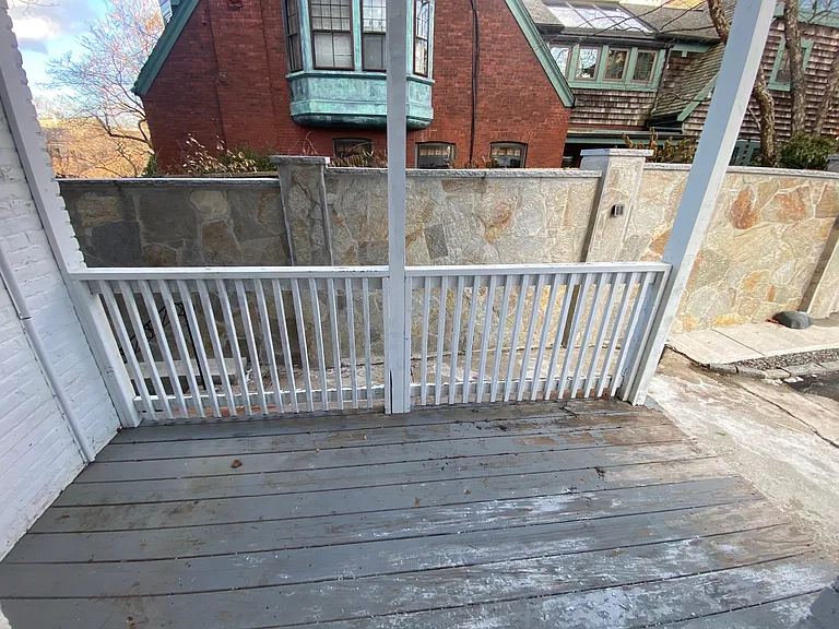 6 Ellsworth Ave — Photo 10