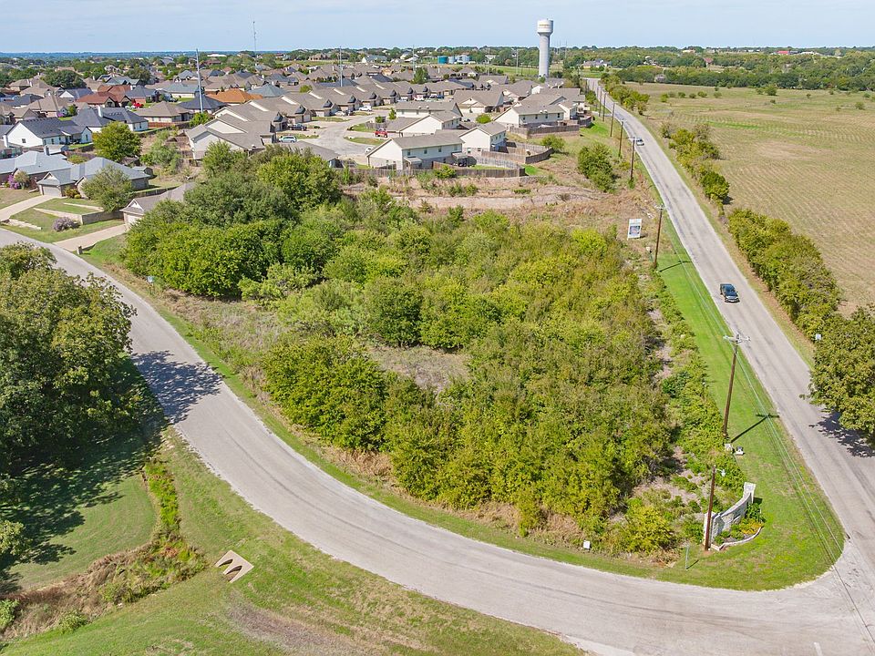 1st image of 1000 Meander Rd