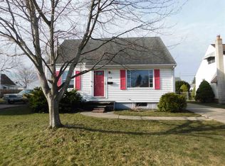 155 S Gladstone Ave, South Bend, IN 46619