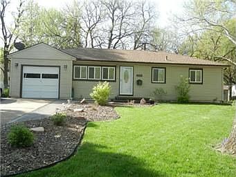 1st image of 5701 W 81st St