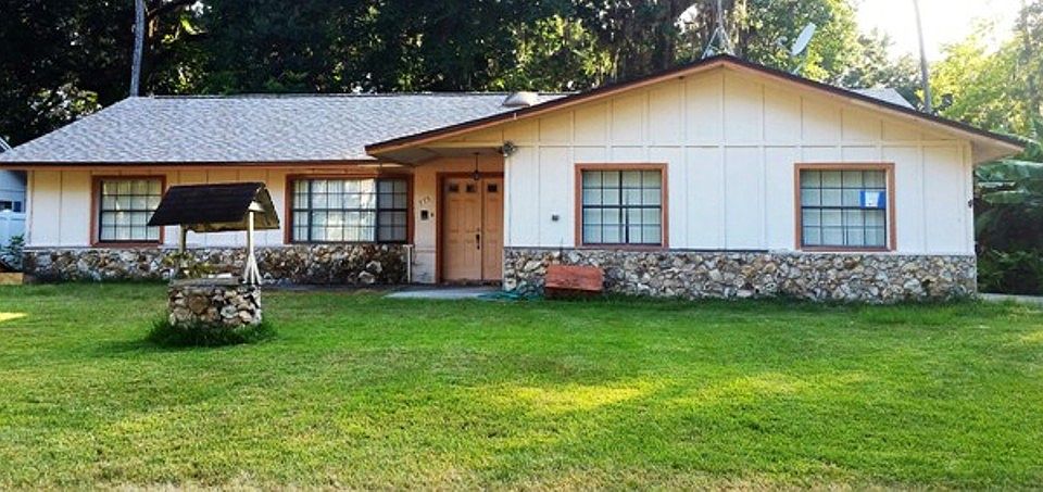 1st image of 775 Sugar Cane Ln