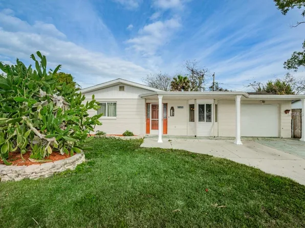 4711 Beacon Hill Dr, New Port Richey, FL 34652