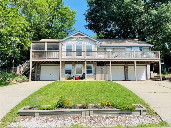 46 Emerald Shore Dr, Lake Tapawingo, MO 64015