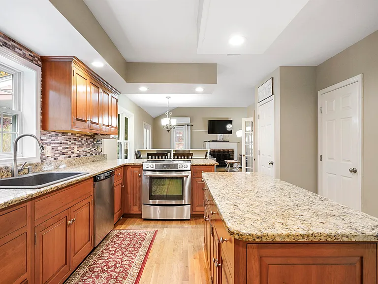 13 Bear Hill Rd — Photo 21