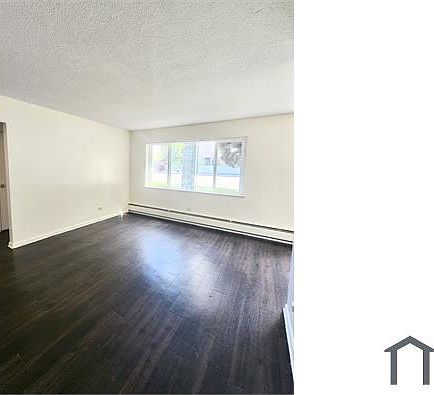 2nd image of 801 Dahlia St APT 10