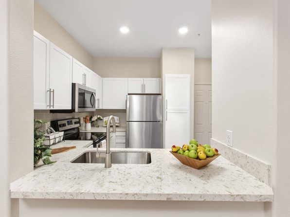 1390 Santa Alicia Ave #10310