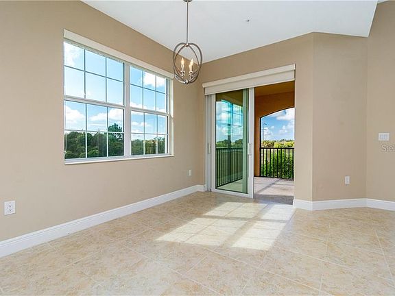 5th image of 198 Bella Vista Ter #27C