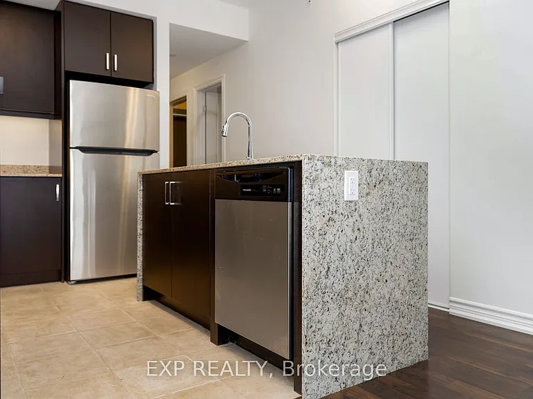 17 Spooner Cres #308 — Photo 17