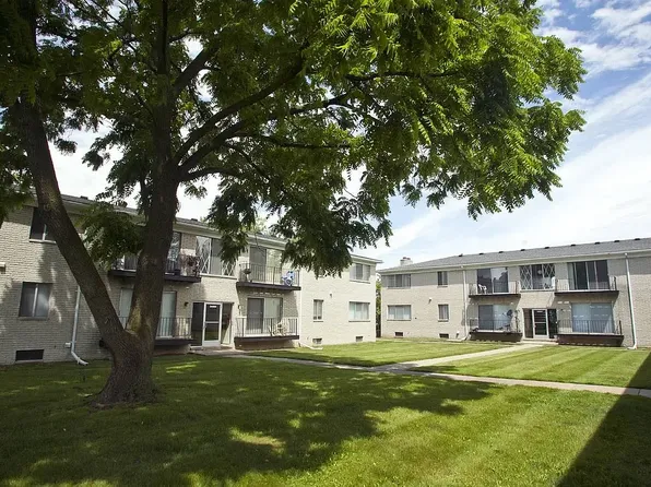 Pleasantview Fraser LLC, 34845 Garfield Rd #1-45202, Fraser, MI 48026