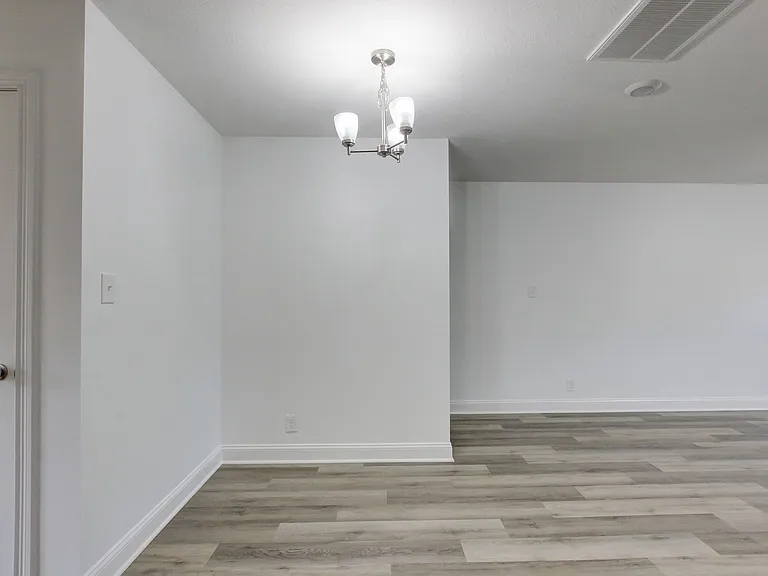 702 Ellie Nat Dr — Photo 49