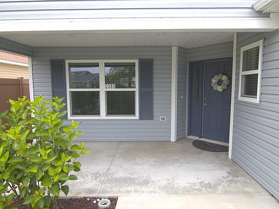 2nd image of 2385 Zumwalt Ln
