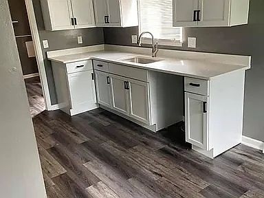 2nd image of 20270 Hollywood St