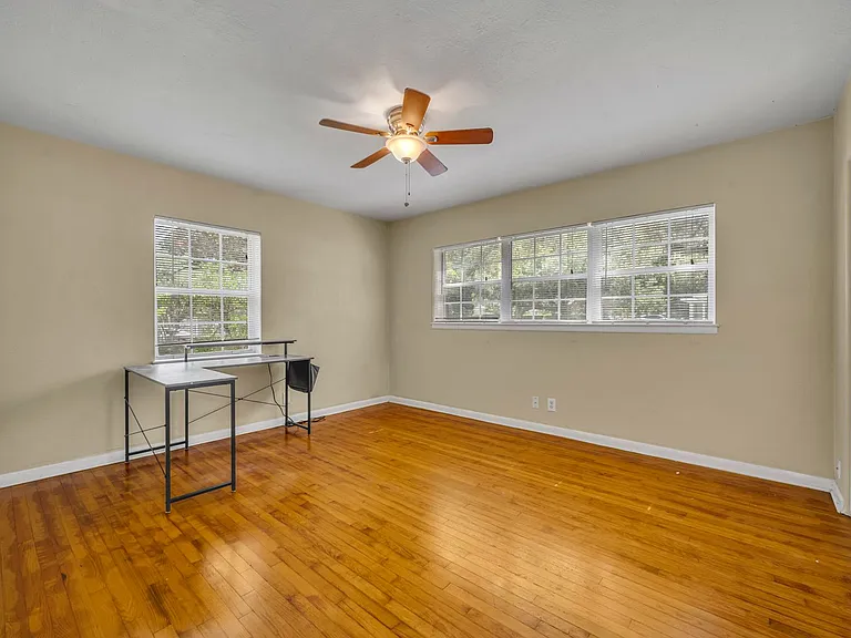 1816 Mizell Ave — Photo 27