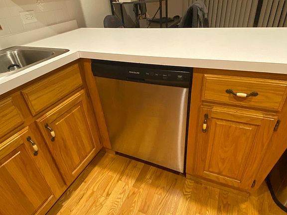 5th image of 6611 W Cornelia Ave APT 2