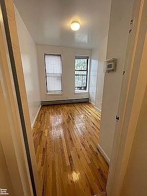 1st image of 463 17th St #7
