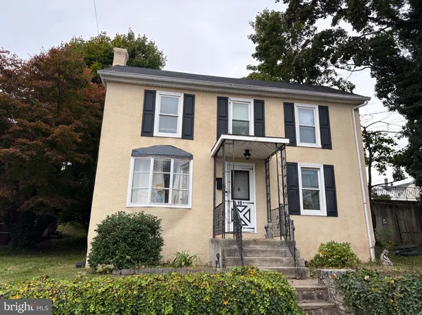 19 Green St, Souderton, PA 18964