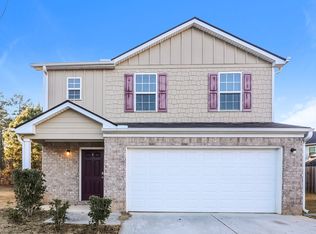 12047 Quail Dr, Hampton, GA 30228