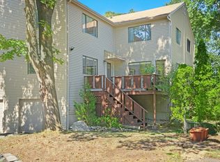 123 Chapin Rd #1D4, Hudson, MA 01749