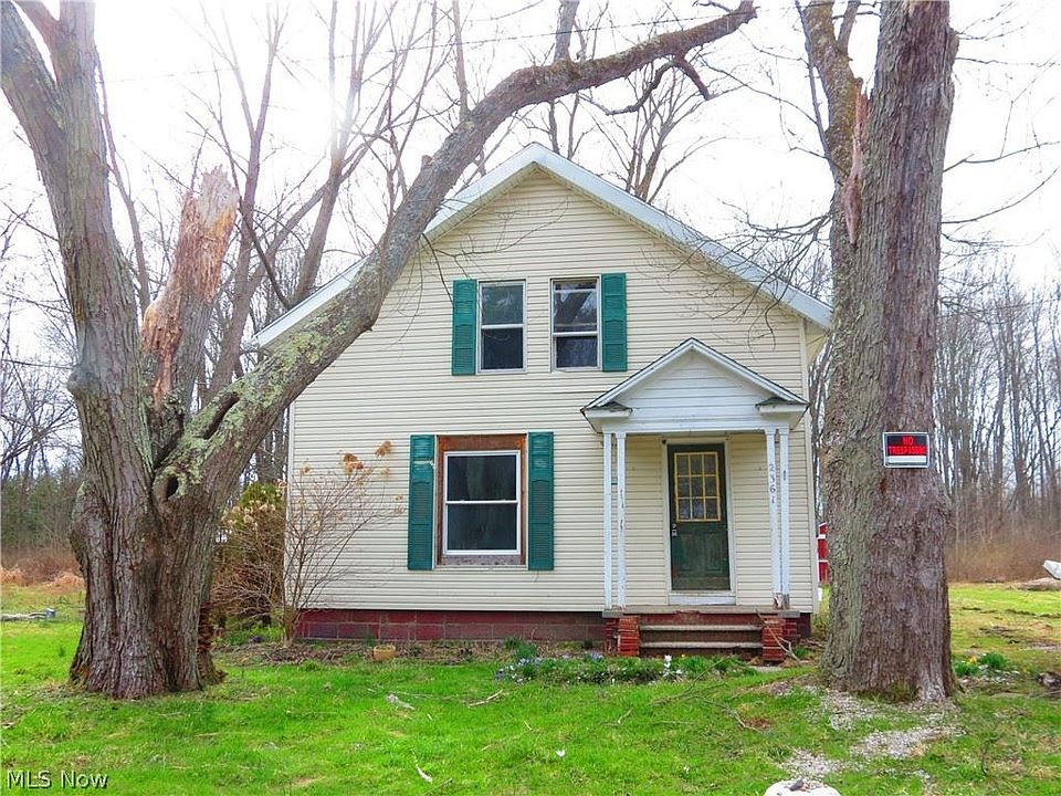 1st image of 2361 Depot St