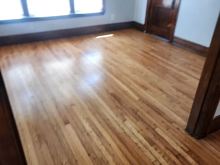 4260 Larchmont Ave — Photo 8