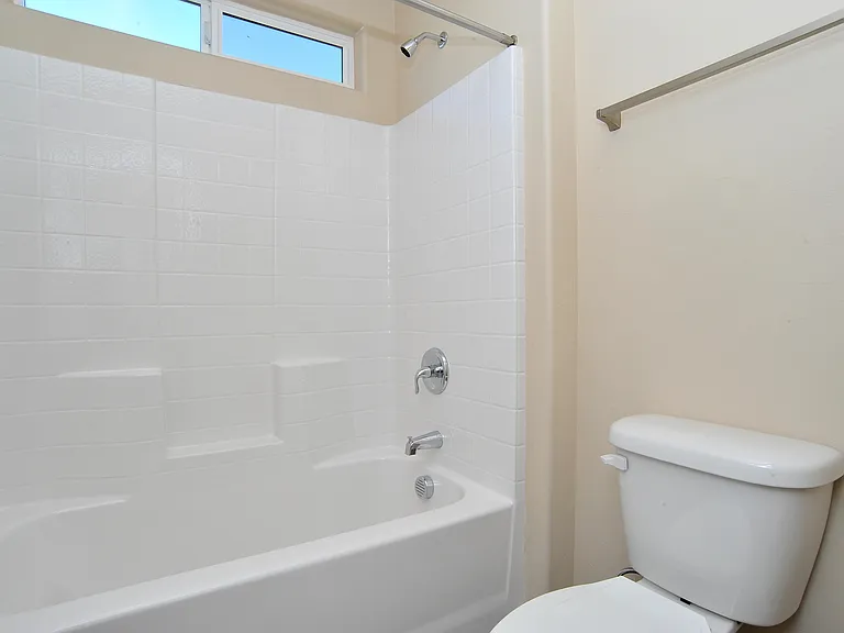 1218 E Blacklidge Dr #1101 — Photo 11