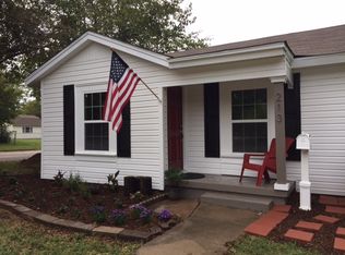 213 Washington St, Garland, TX 75040