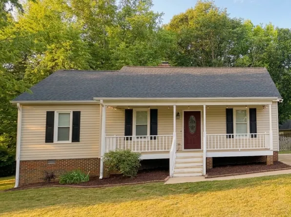 940 Skylar Ct, Wake Forest, NC 27587