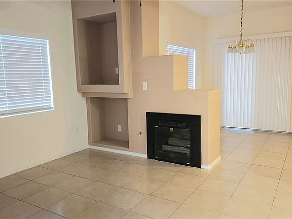 2nd image of 8501 W University Ave Unit 1008