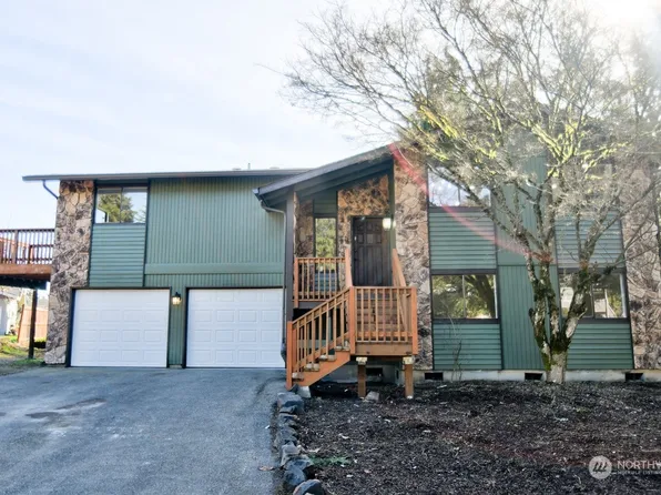 700 Sandra Lee Street SE, Olympia, WA 98513