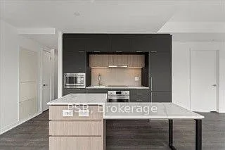 185 Alberta Ave #312 — Photo 4