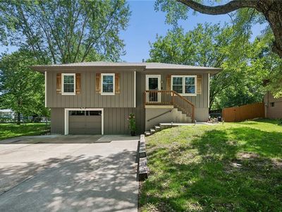 1506 Hawthorn Cir, Pleasant Hill, MO, 64080