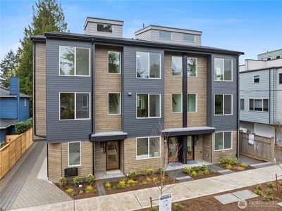 1911 B N 120th Street, Seattle, WA, 98133