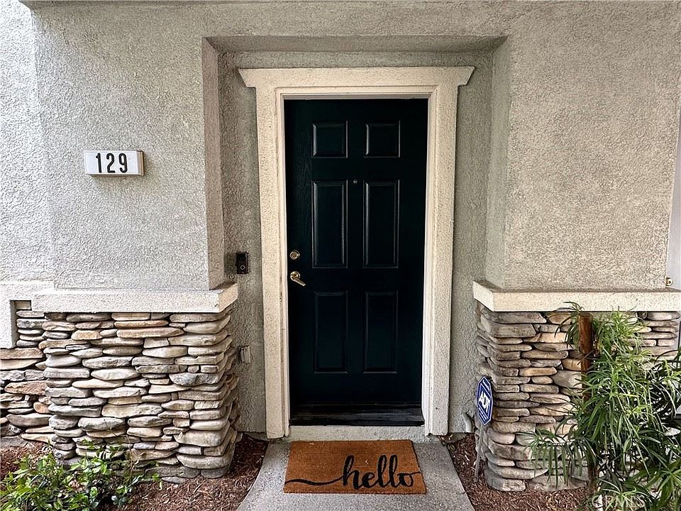 2nd image of 7331 Shelby Pl #U129