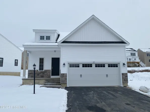 20 Harbor Lane, Colonie, NY 12047
