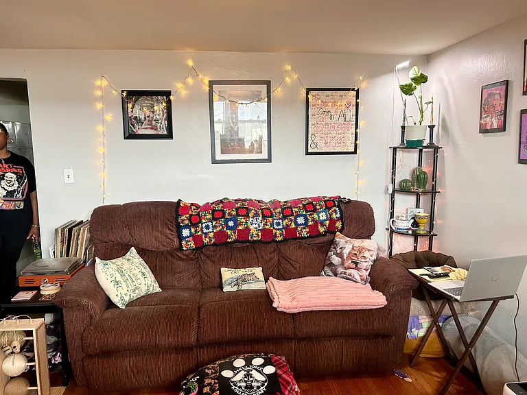 895 Park Ave #3 — Photo 11