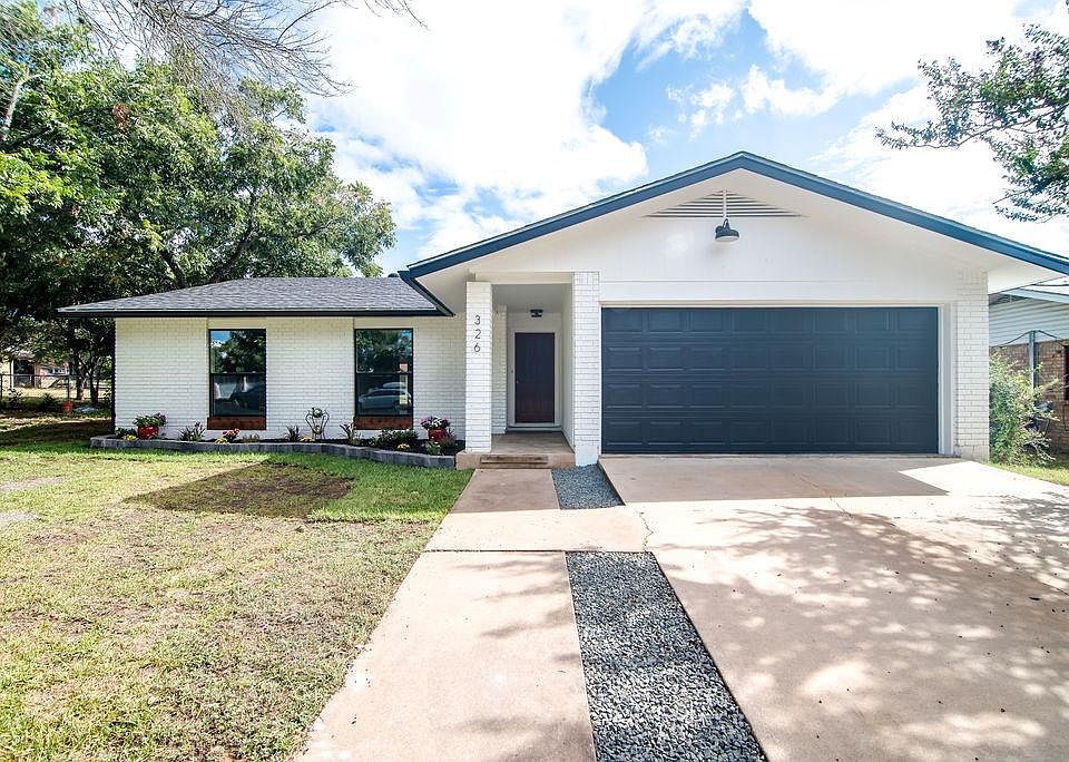 1st image of 326 Glenmoor Dr