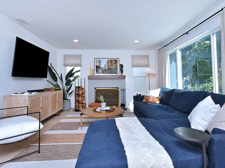 5653 Beck Ave — Photo 10