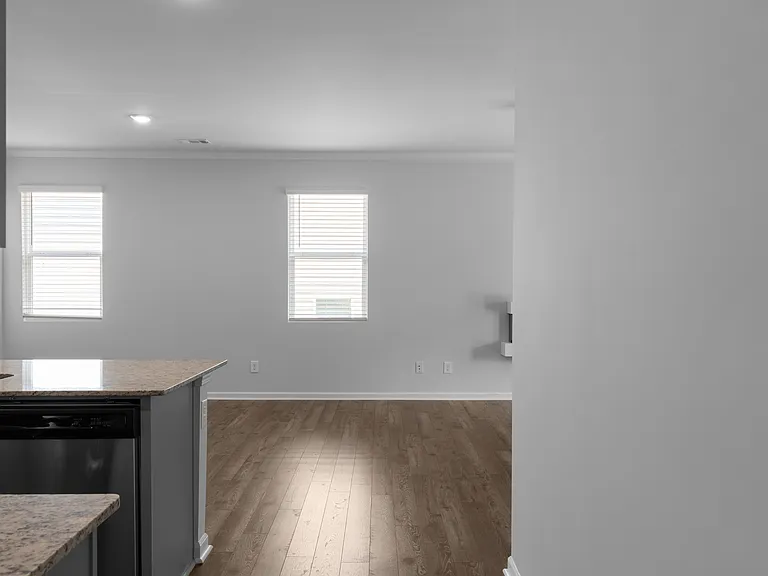 59 Berkeley Trce — Photo 20