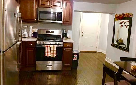 3rd image of 3122 S 53rd Ct #1G