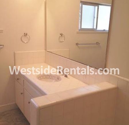 5th image of 2644 Curlew St