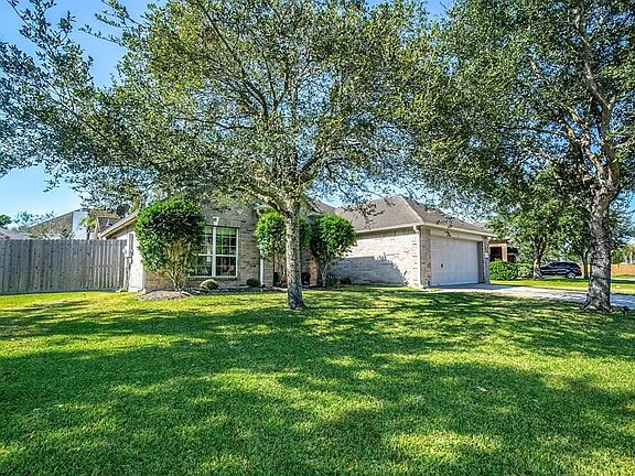 3rd image of 2121 Brittany Colony Dr