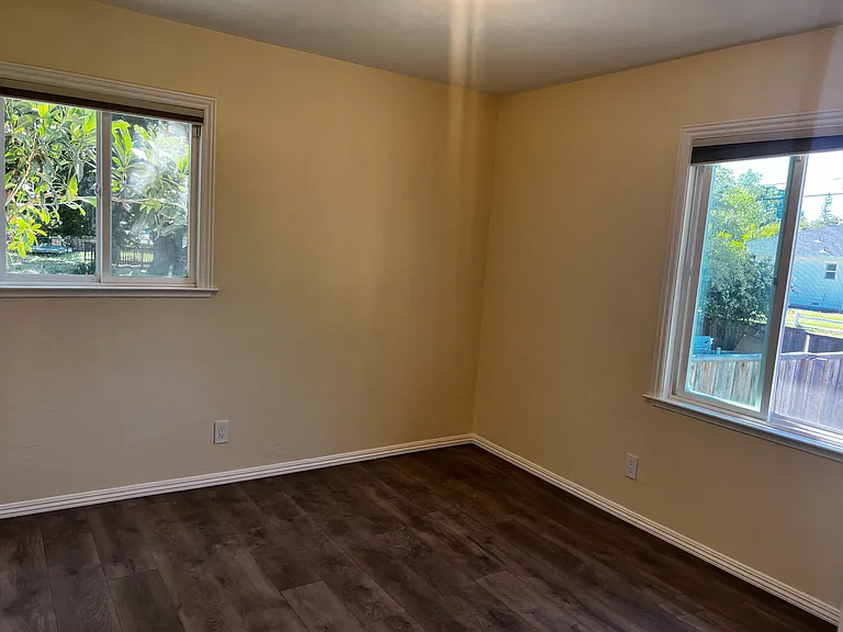 Bedroom2