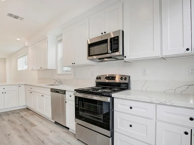 5512 Brinef Dr — Photo 18