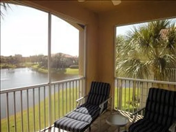 2320 Mont Claire Dr Unit 201, Naples, FL 34109