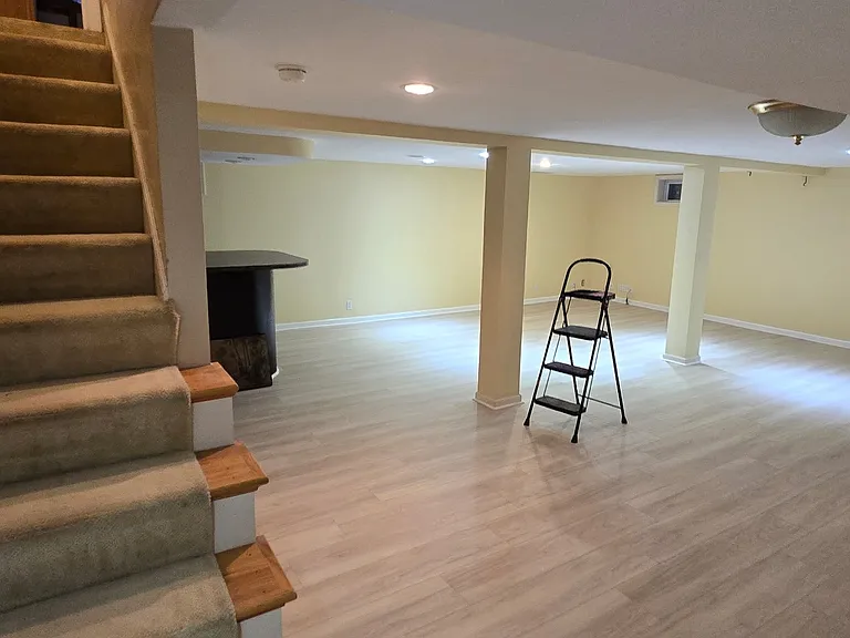 744 Wicklow Rd — Photo 10