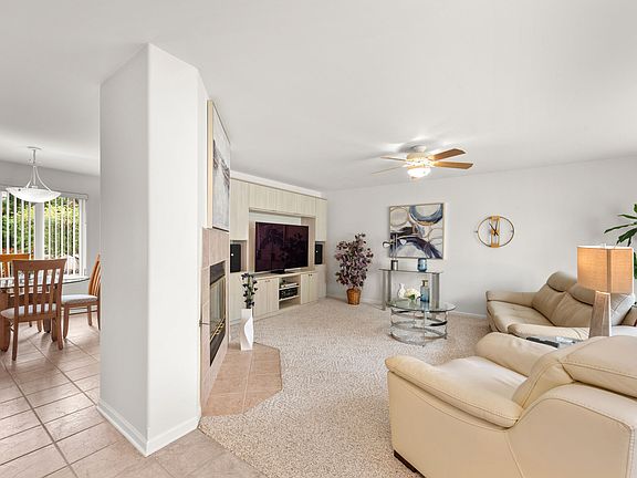 2nd image of 1161 Medlee Dr