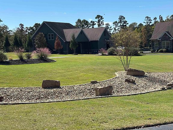 3rd image of 20597 Bellvue Dr